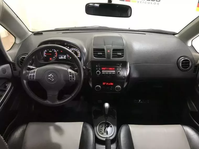 Suzuki SX4 Branco 2