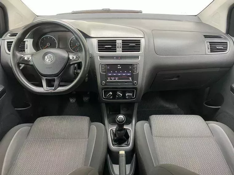 Volkswagen Fox Cinza 3