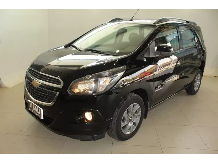 Chevrolet Spin Preto 5