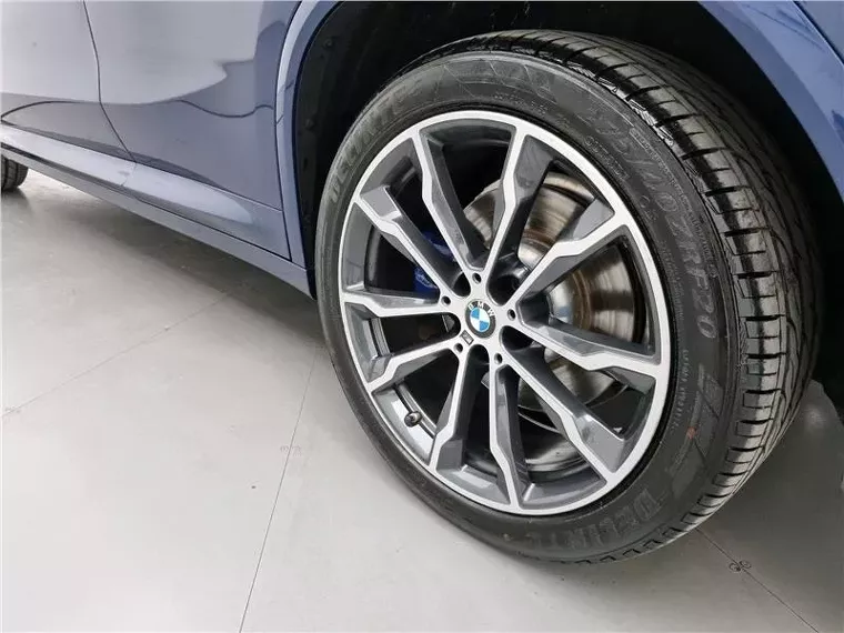 BMW X4 Azul 18