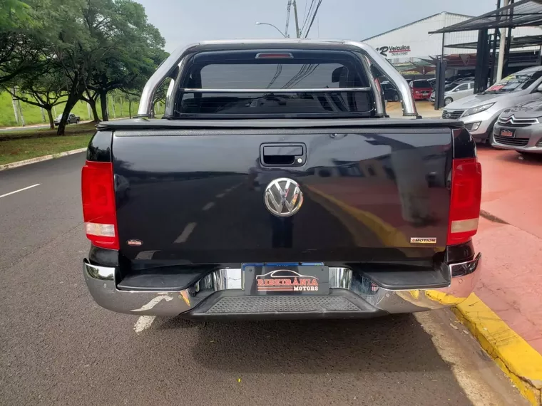 Volkswagen Amarok Preto 3