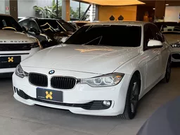 BMW 320i