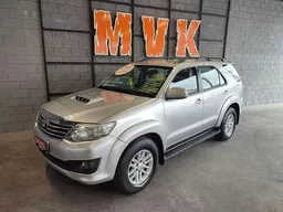 Toyota Hilux SW4