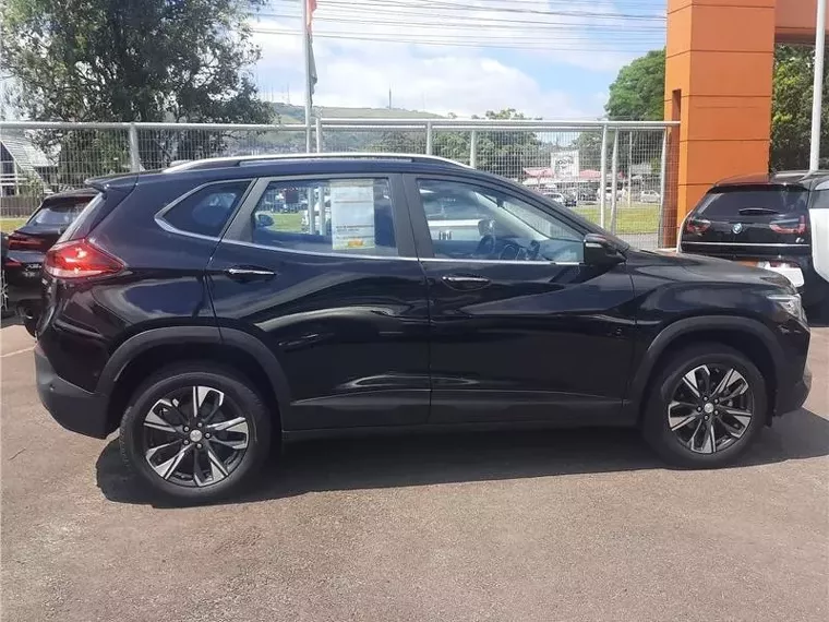 Chevrolet Tracker Preto 2