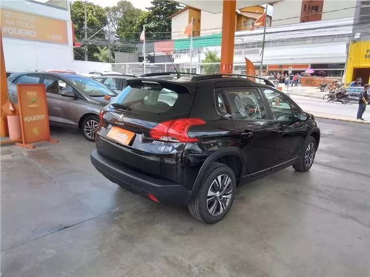 Peugeot 2008 Preto 9