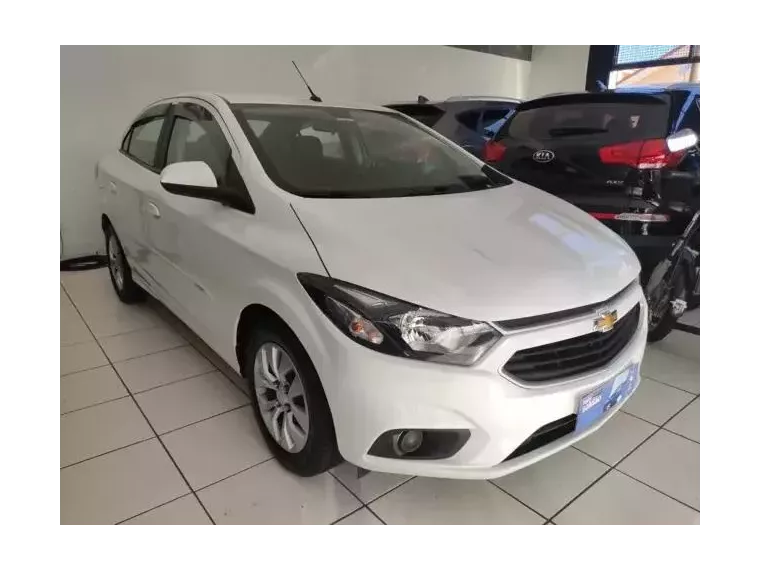 Chevrolet Prisma Branco 1