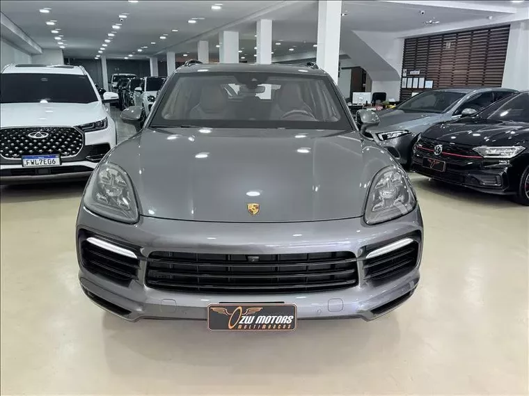 Porsche Cayenne Cinza 11