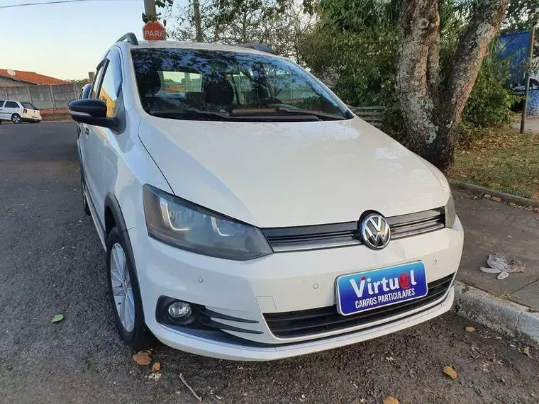 Volkswagen Fox Branco 3