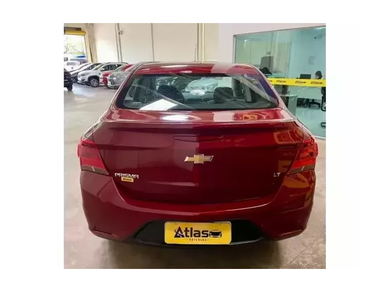 Chevrolet Prisma Vermelho 10