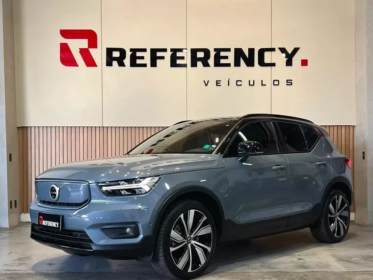 Volvo XC40 Cinza 1