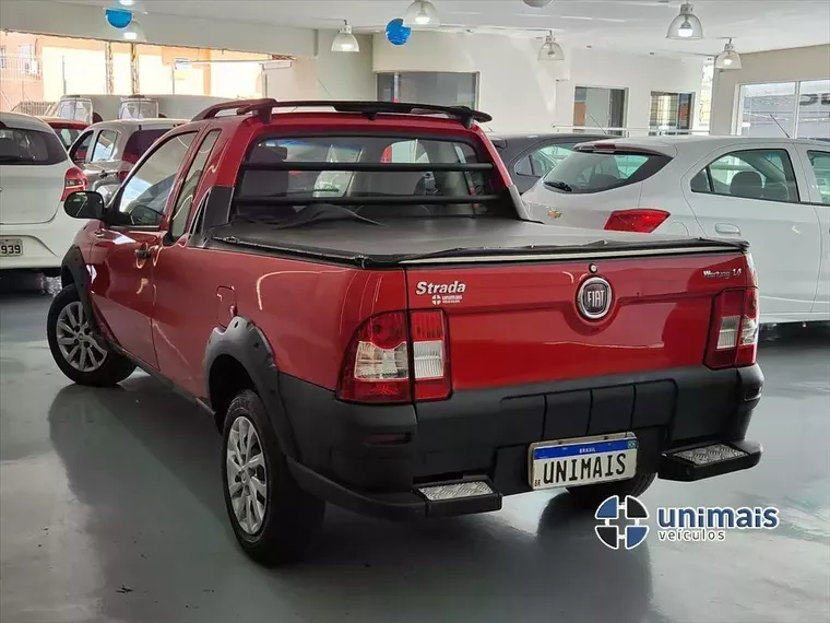 Fiat Strada Vermelho 12