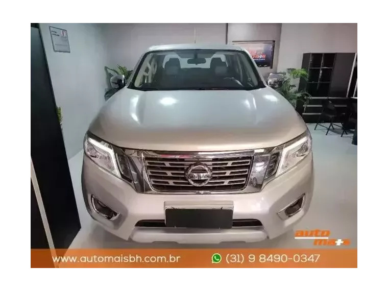 Nissan Frontier Prata 8