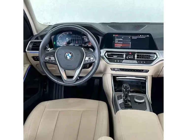 BMW 320i Cinza 7