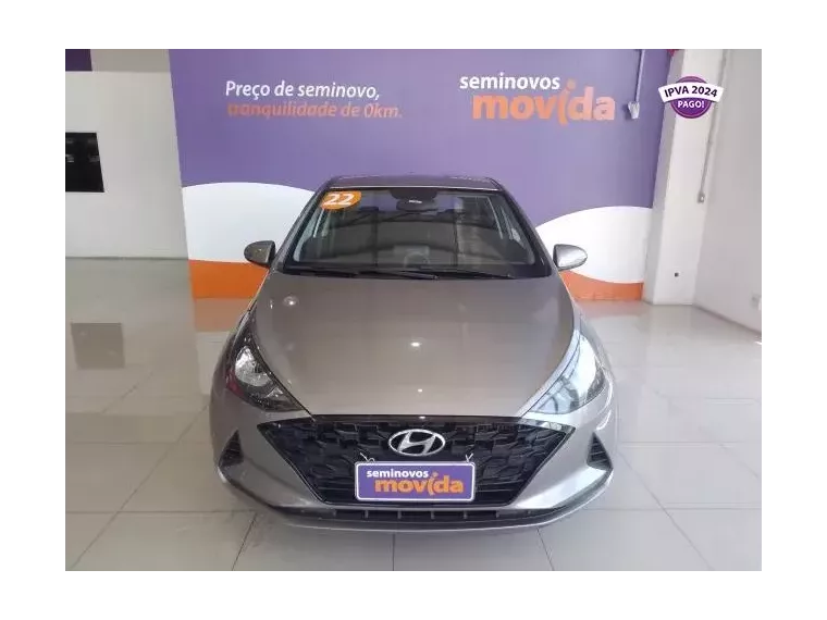 Hyundai HB20 Prata 1