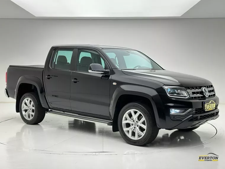 Volkswagen Amarok Preto 17