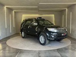 Toyota Hilux SW4