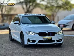 320i