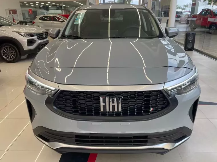 Fiat Fastback Cinza 3