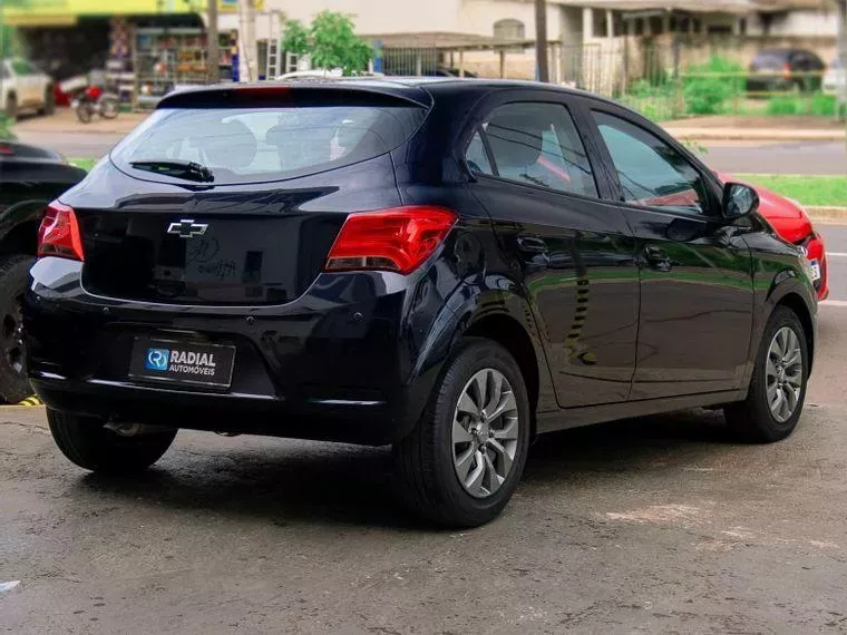 Chevrolet Onix Azul 2