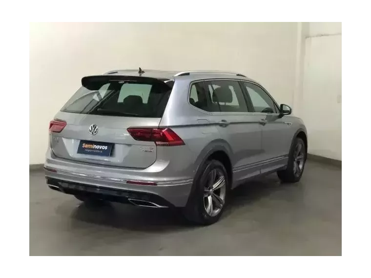 Volkswagen Tiguan Prata 6