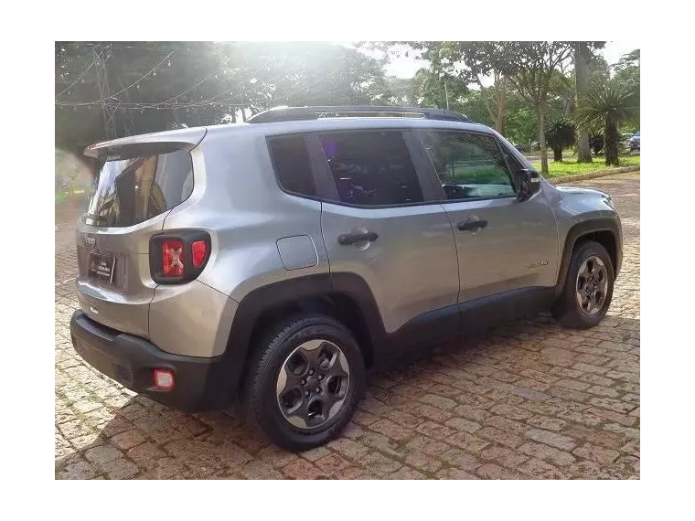 Jeep Renegade Prata 4