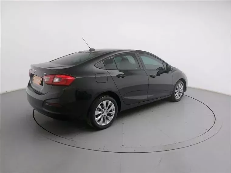 Chevrolet Cruze Preto 16