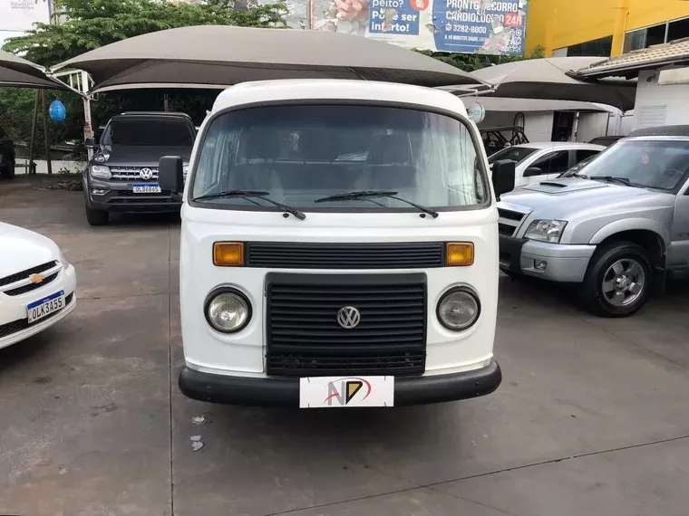 Volkswagen Kombi Branco 7