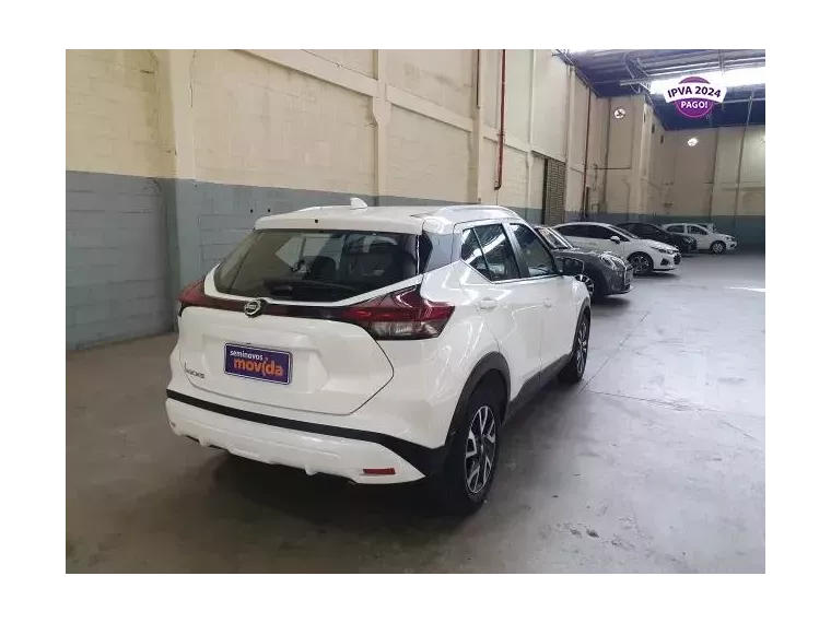 Nissan Kicks Branco 8