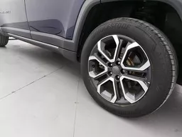 Jeep Commander