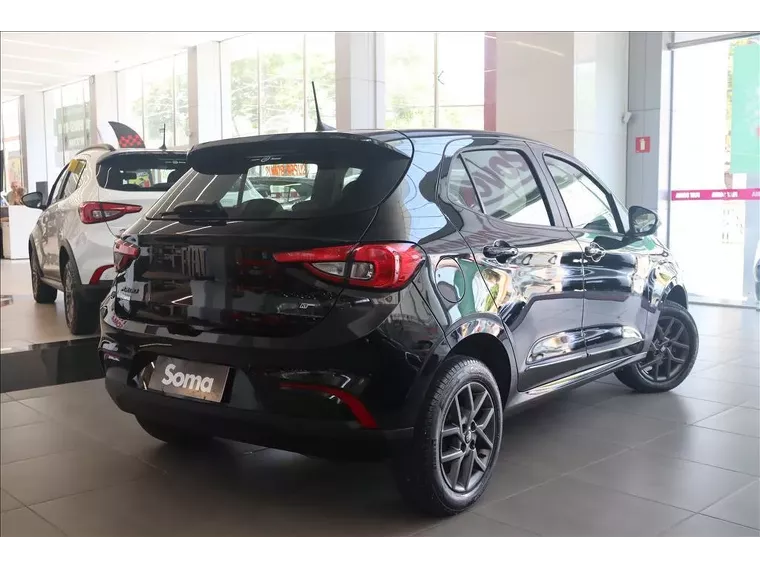 Fiat Argo Preto 11