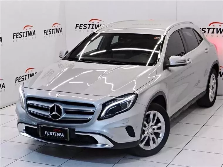 Mercedes-benz GLA 200 Prata 5