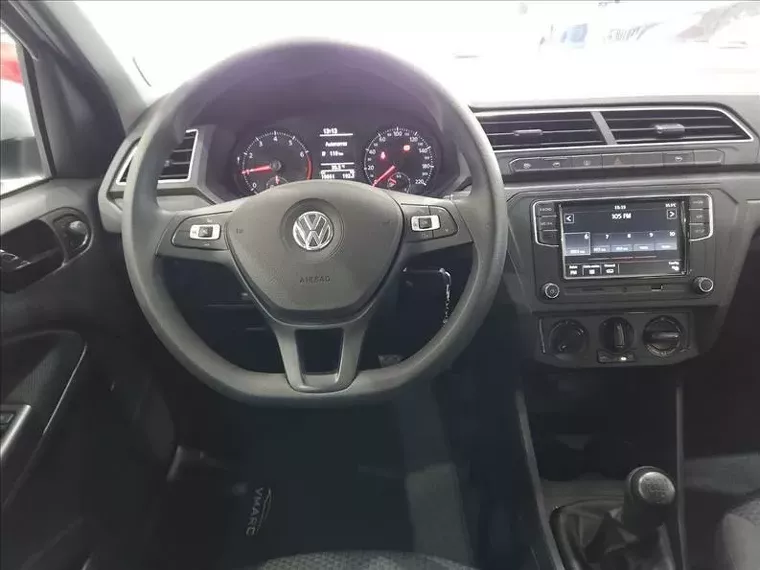 Volkswagen Voyage Prata 12