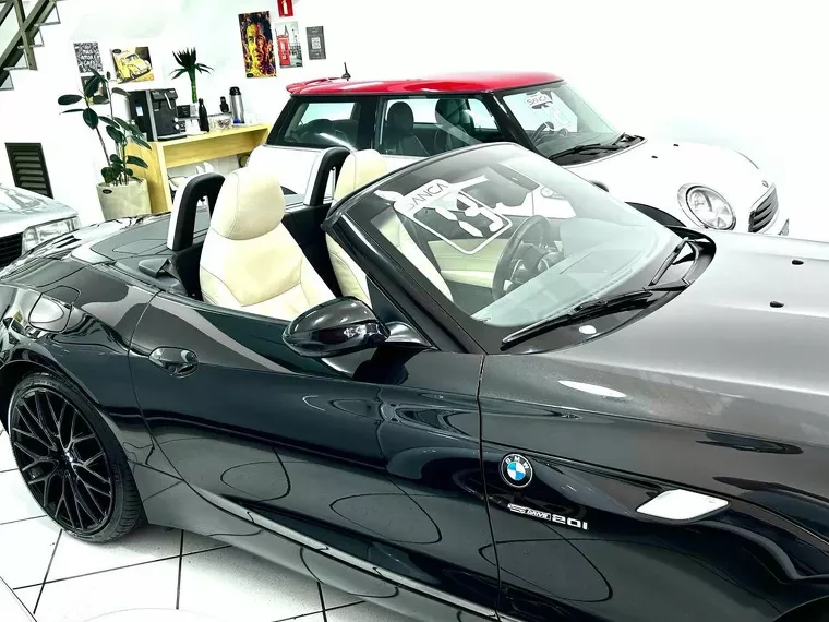 BMW Z4 Preto 10