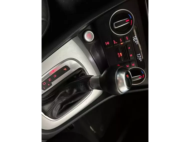 Audi Q3 Prata 11