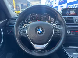 BMW 328i