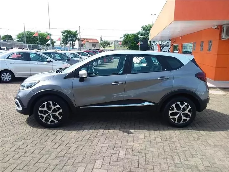 Renault Captur Cinza 5