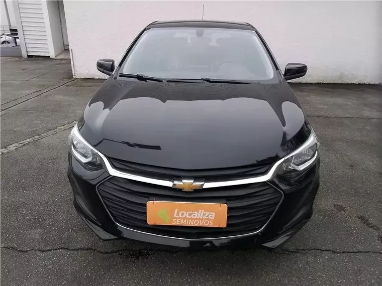 Chevrolet Onix Preto 4