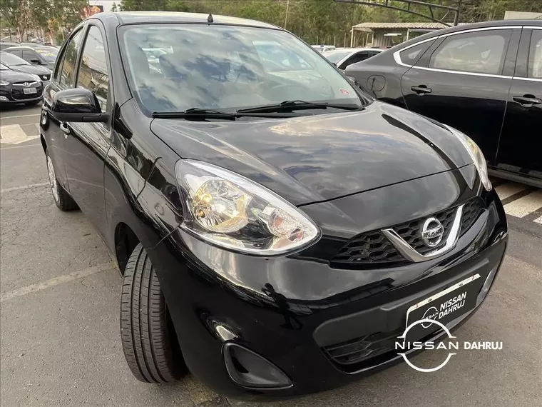 Nissan March Preto 3