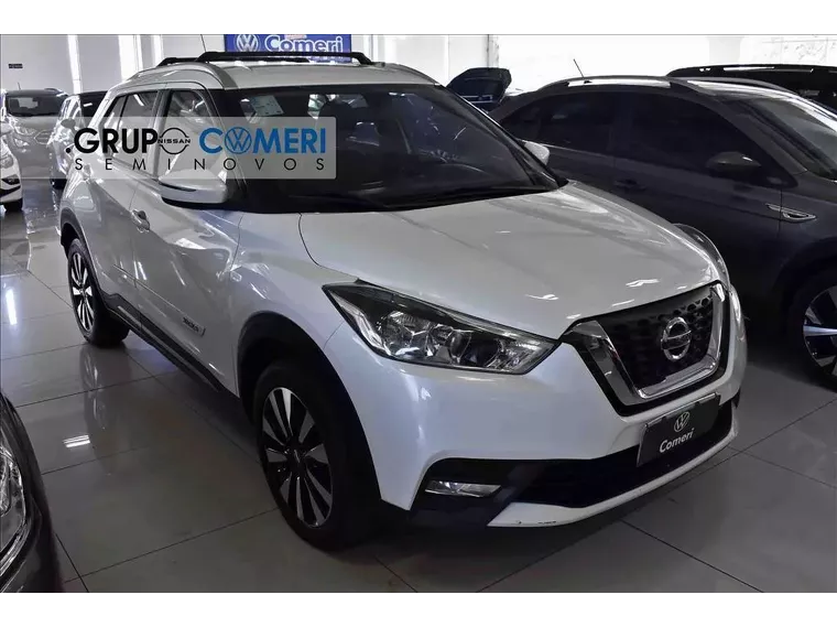 Nissan Kicks Branco 14