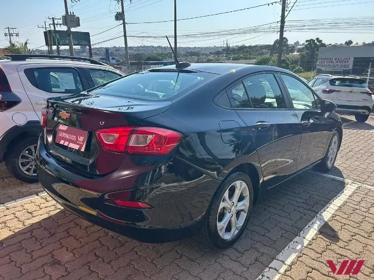 Chevrolet Cruze Preto 5