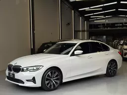 BMW 320i