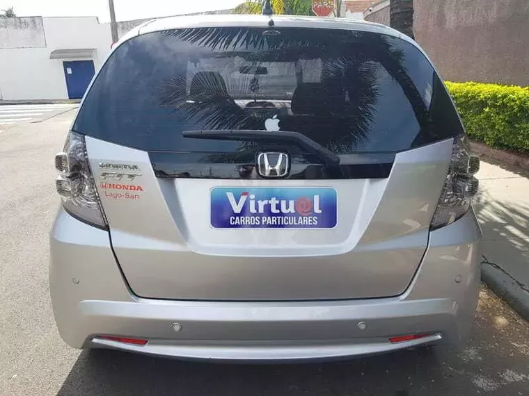 Honda FIT Prata 16