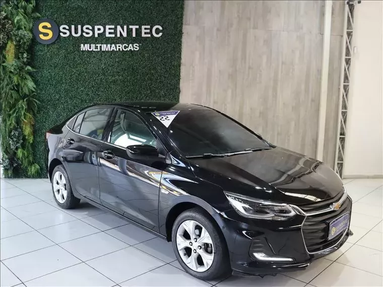 Chevrolet Onix Preto 3