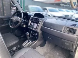 Mitsubishi Pajero TR4