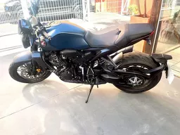 CB 1000