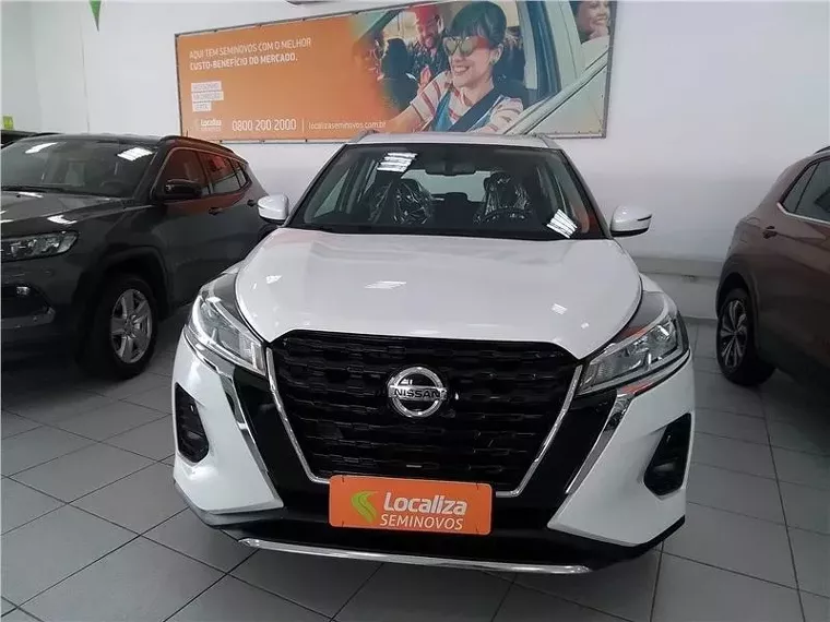 Nissan Kicks Branco 3