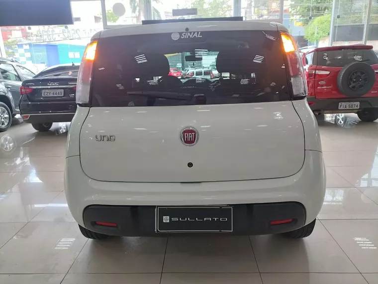 Fiat Uno Branco 2