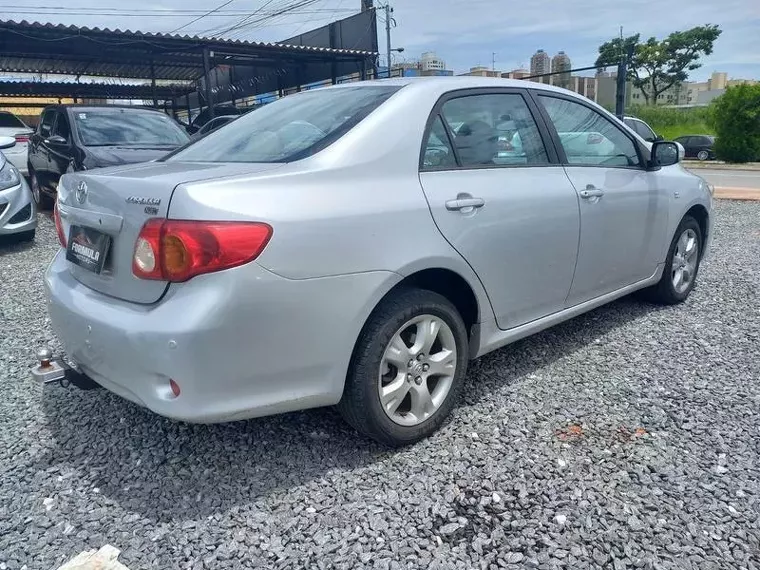 Toyota Corolla Prata 8