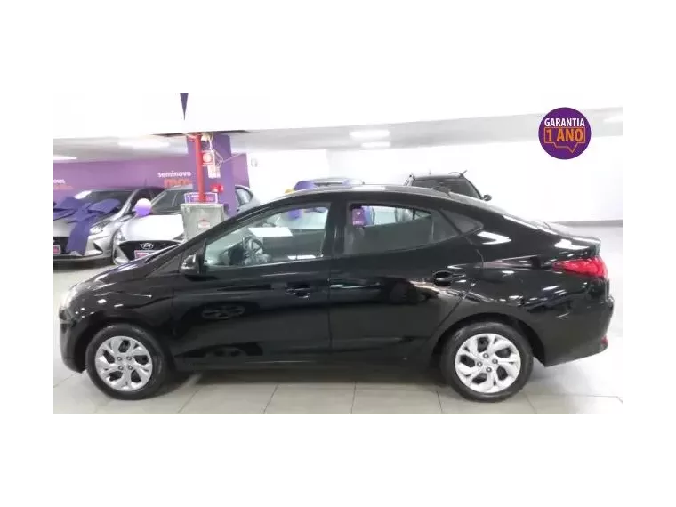 Hyundai HB20S Preto 3