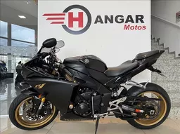 Yamaha YZF R1